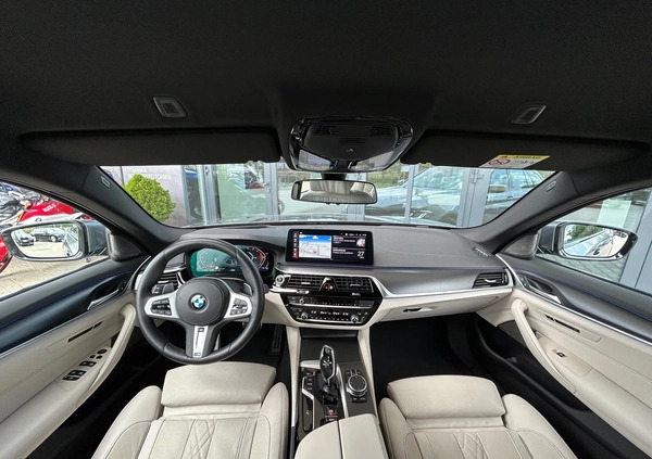 BMW Seria 5 cena 249000 przebieg: 15810, rok produkcji 2022 z Strzelin małe 79